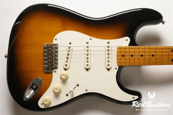 ST57-650 - 2 Tone Sunburst